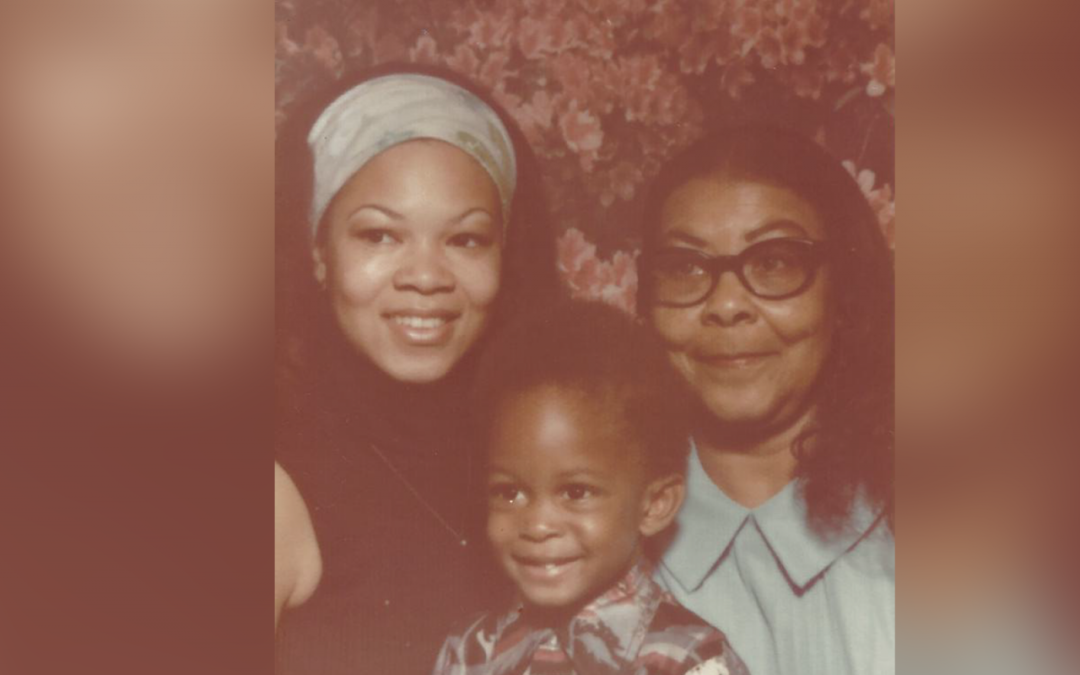 On Choosing Public Service