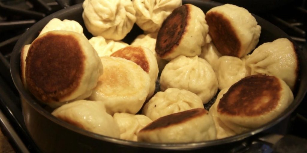 Featured image for Food’s Poignant History Is Hard to Forget