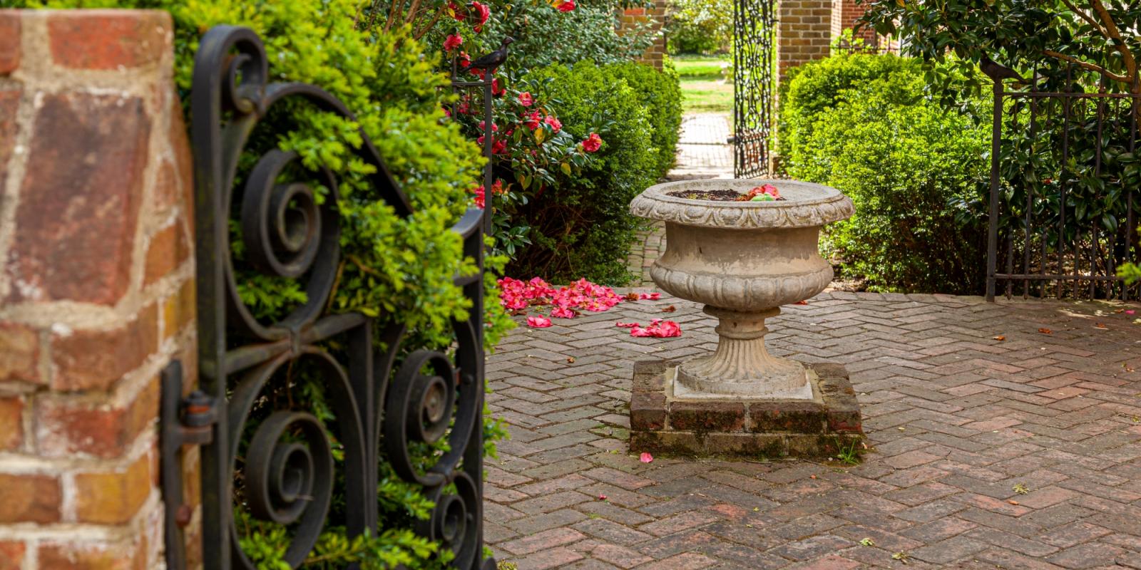 Featured image for Aging with a History of Trauma: How Service Providers Can Help Featured image for Aging with a History of Trauma: How Service Providers Can Help