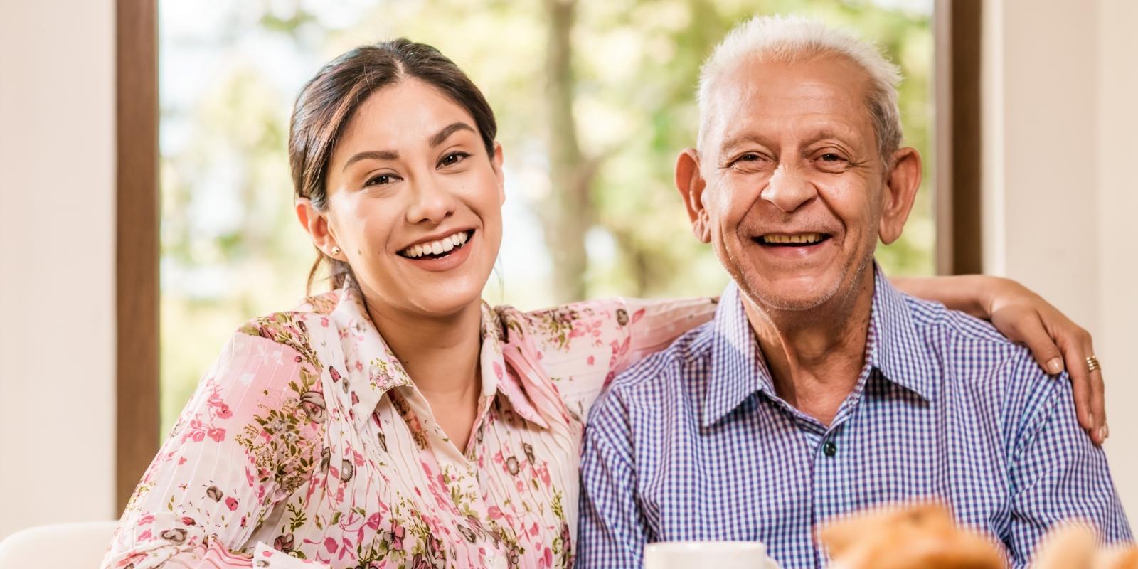 older_latino_man_and_daughter_for_raymond older_latino_man_and_daughter_for_raymond