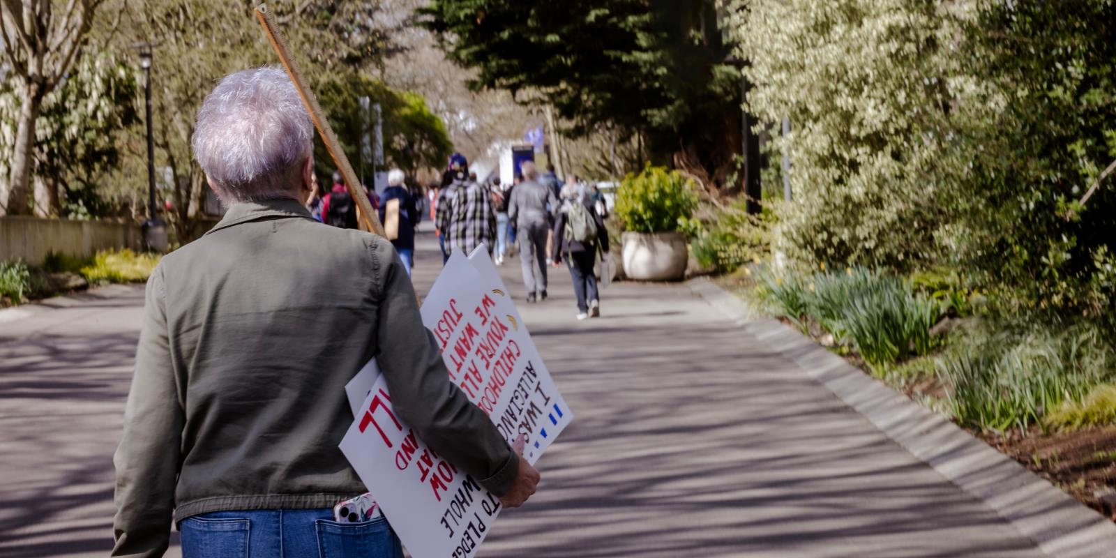 chan_immigration_post_528 chan_immigration_post_528